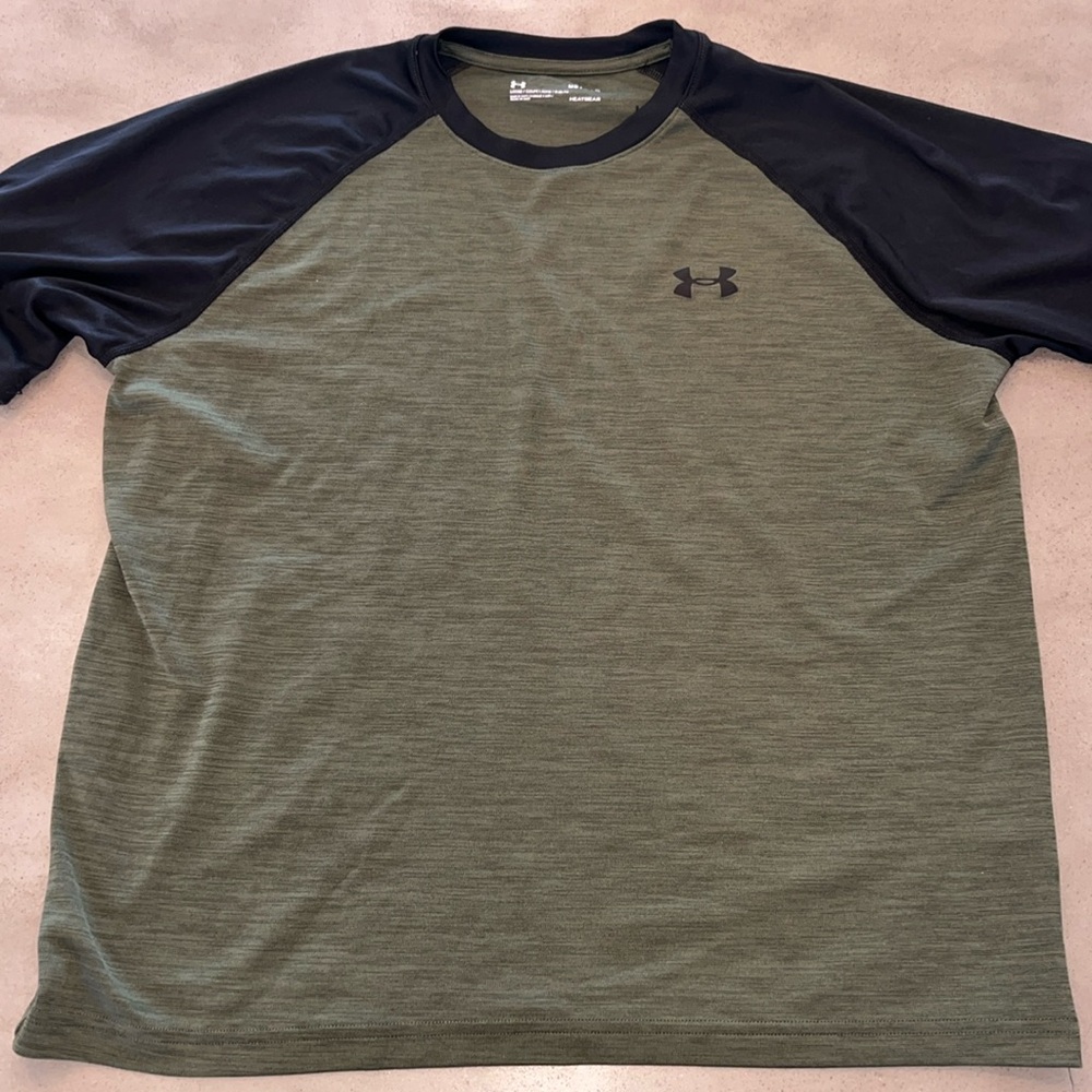 😎 Under Armour gym shirt